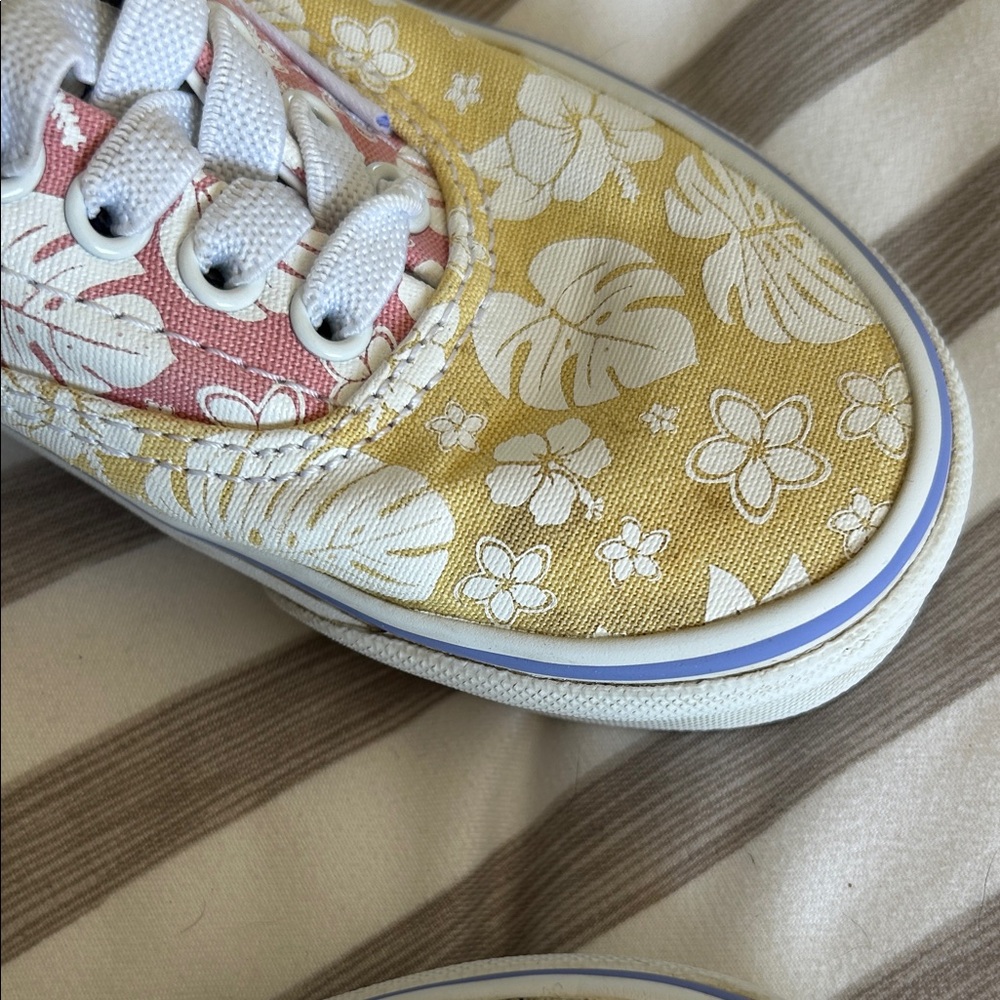 Vans Kids Floral Sneakers - Yellow and Pink - Picture 5 of 6